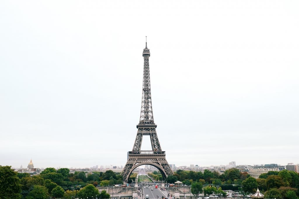 Paris of Gustave Eiffel at the Cité of the Architecture