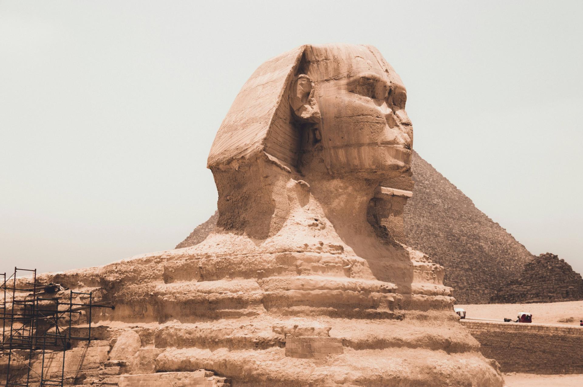 Plongez dans l'Egypte des Pharaons à l'Atelier des Lumières